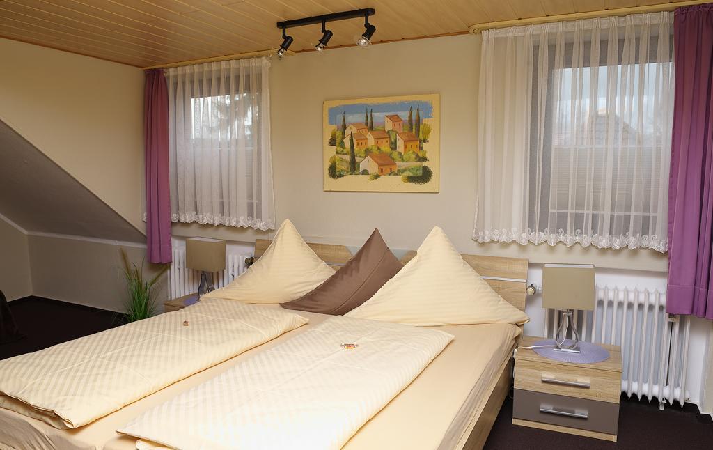 Hotel Rosenflora Nideggen Eksteriør bilde